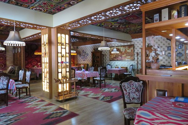 uz-samarqand-zlata-praha